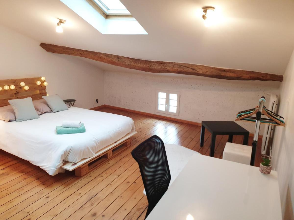 Maison De Ville Confortable Avec Cour Interieure Angoulême Kültér fotó